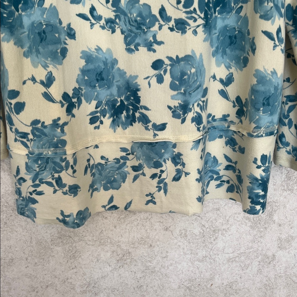 Floral V-Neck‎ Long Sleeve Light Sweater - Picture 3 of 7